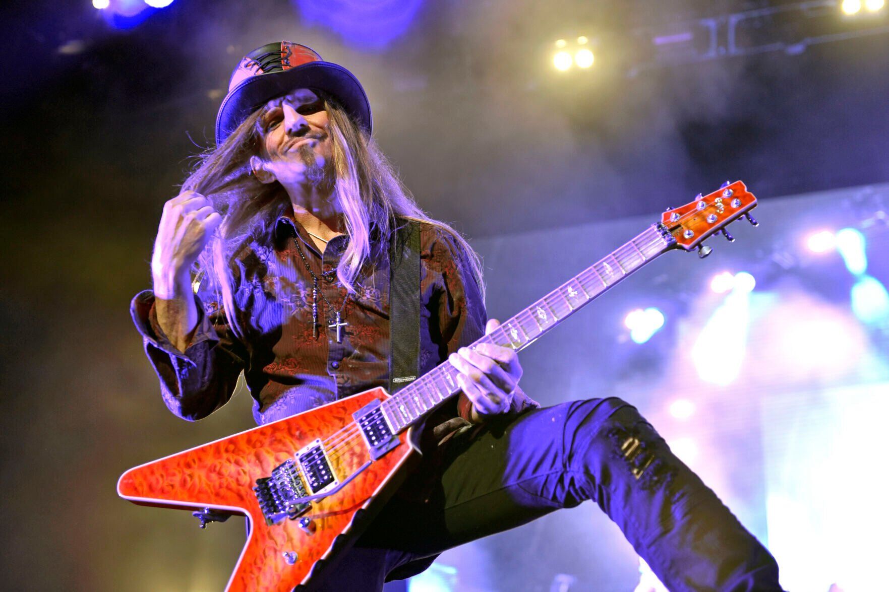 C.C.DeVille